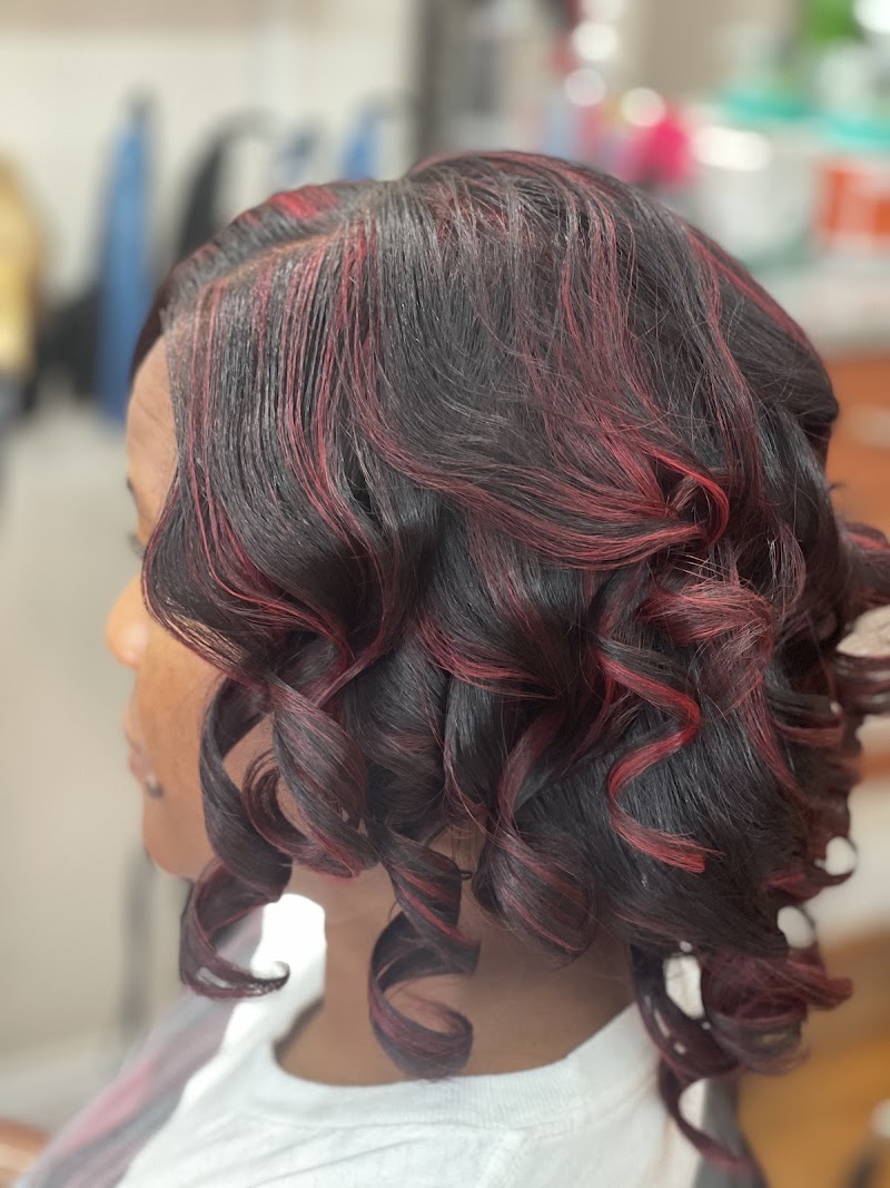 Arelis Beauty Services, hair salon in College Park, MD, photo 6 of 10